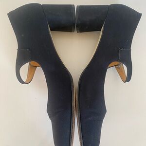 Walter Steiger black round heeled Mary Jane's size 8.5